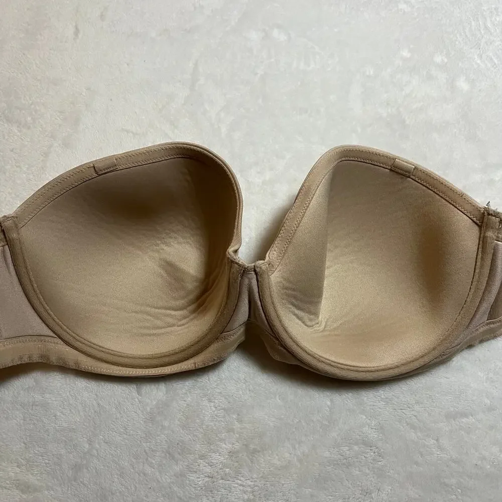 Wacoal Red Carpet Strapless Underwire Bra Size 32DDD in Color Sand **NO STRAPS**